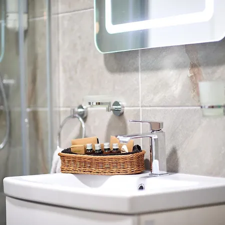 Rusty Sands N Pools Apartment Năvodari