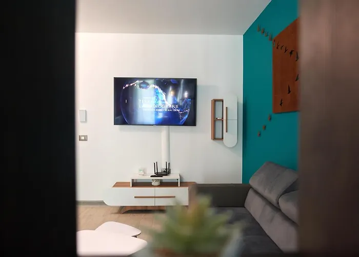 Rusty Sands N Pools *