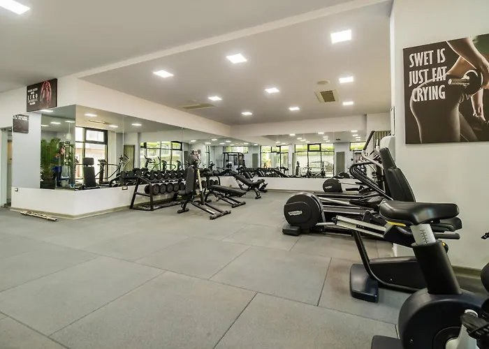 Rusty Sands N Pools Năvodari